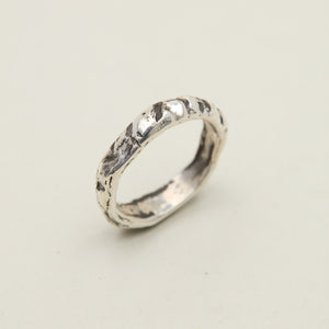 Admetos Ring